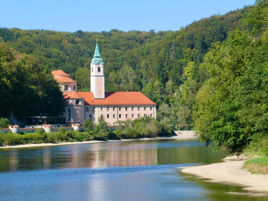 Chalet An Der Donau Direkt Bei Regensburg, 5 Sterne Dtv Pentling 外观 照片